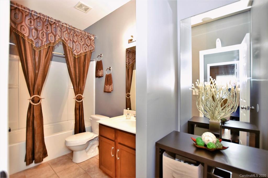 8634 Heartleaf Road Charlotte, NC 28227 - Photo 17 of 40 Gallery Image 17