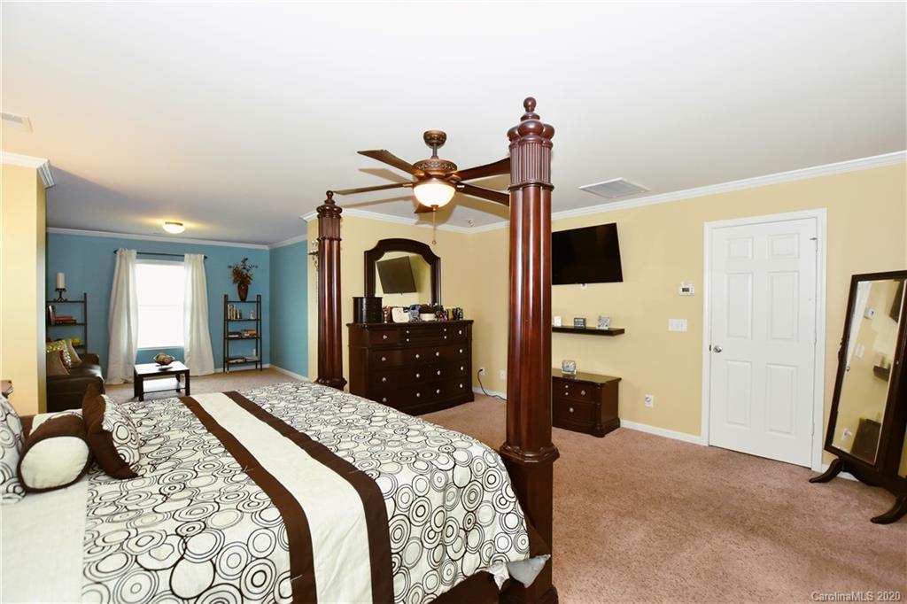 8634 Heartleaf Road Charlotte, NC 28227 - Photo 22 of 40 Gallery Image 22