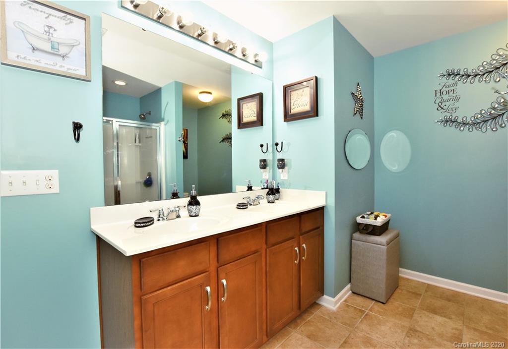 8634 Heartleaf Road Charlotte, NC 28227 - Photo 26 of 40 Gallery Image 26