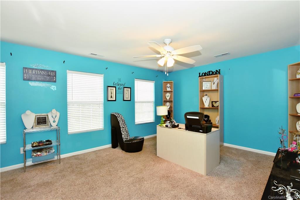 8634 Heartleaf Road Charlotte, NC 28227 - Photo 31 of 40 Gallery Image 31