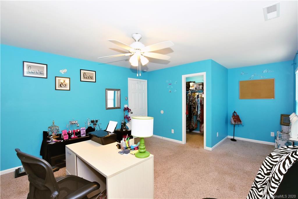 8634 Heartleaf Road Charlotte, NC 28227 - Photo 32 of 40 Gallery Image 32
