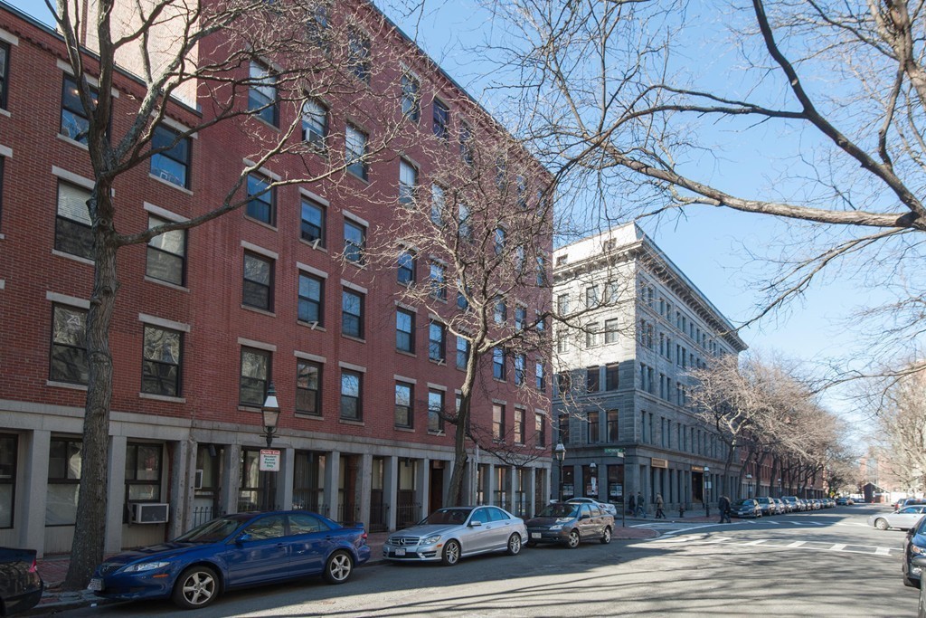 120 Commercial Street, Unit 32 Boston, MA 02109 - Photo 12 of 14