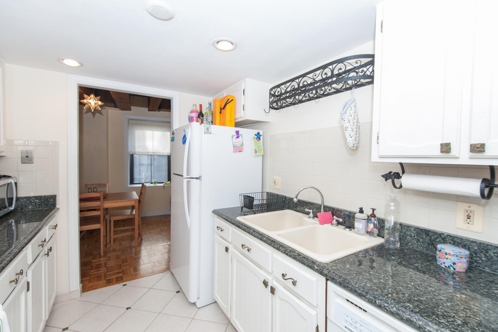 120 Commercial Street, Unit 32 Boston, MA 02109 - Photo 4 of 14