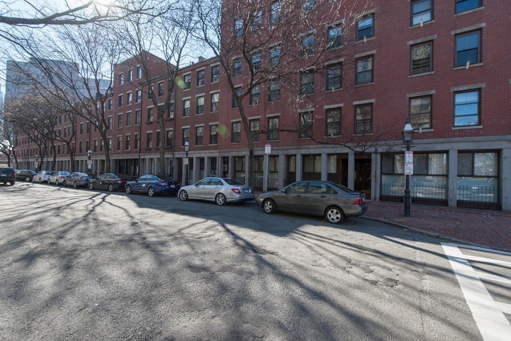 120 Commercial Street, Unit 32 Boston, MA 02109 - Photo 10 of 14