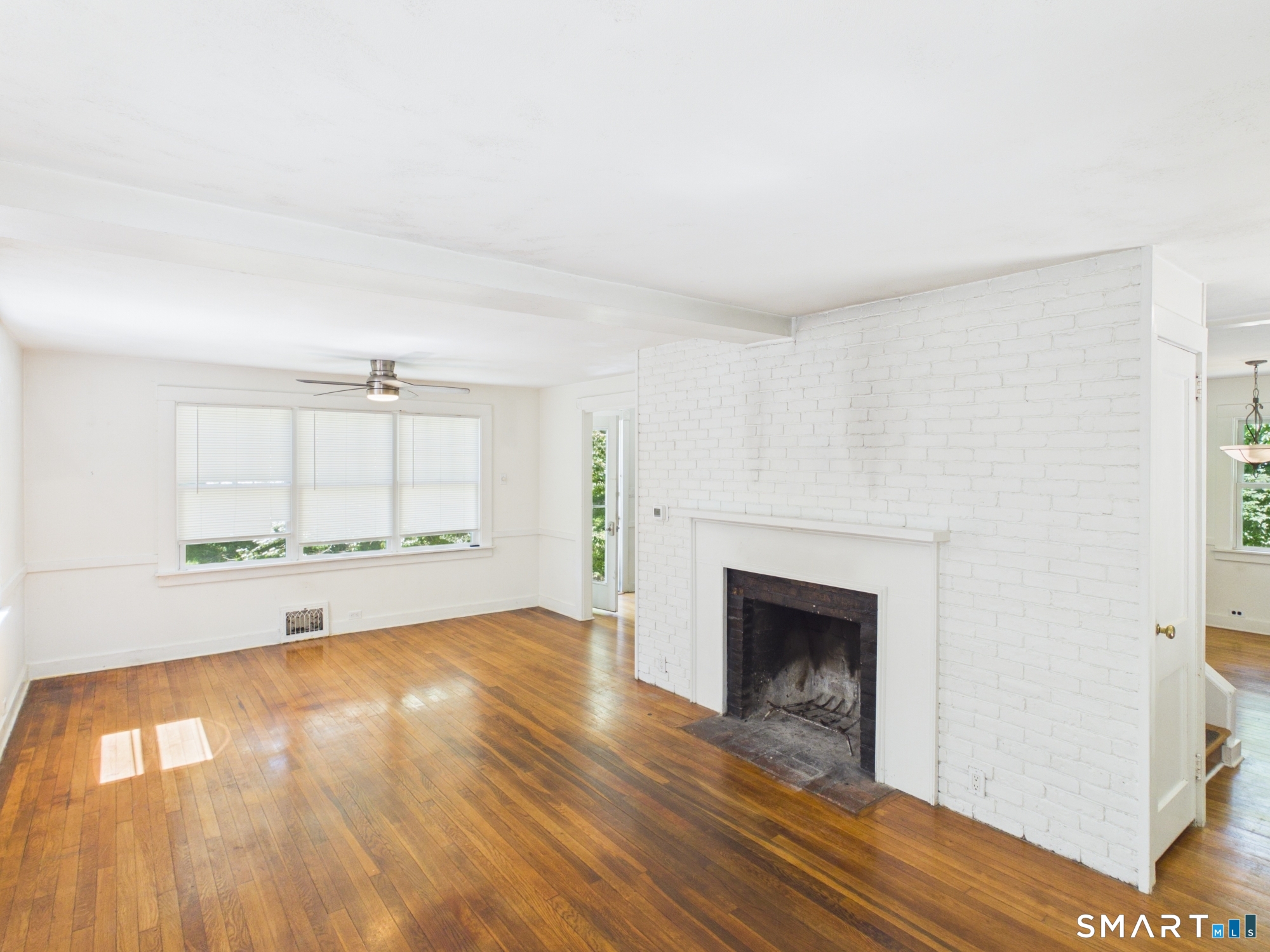 32 Liberty Street Madison, CT 06443 - Photo 14 of 30