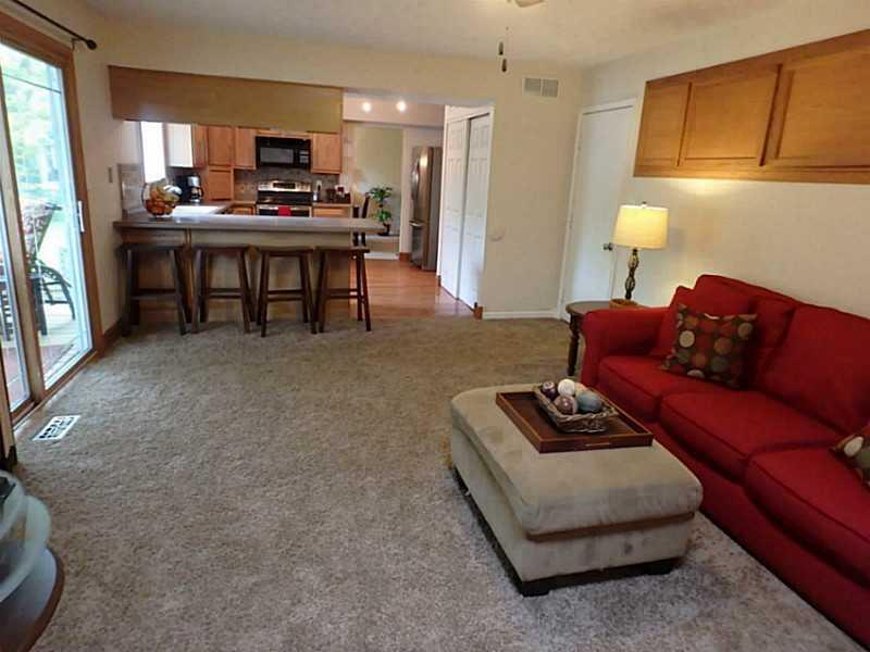 8340 Castle Farms Road Indianapolis, IN 46256 - Photo 3 of 14 Gallery Image 3