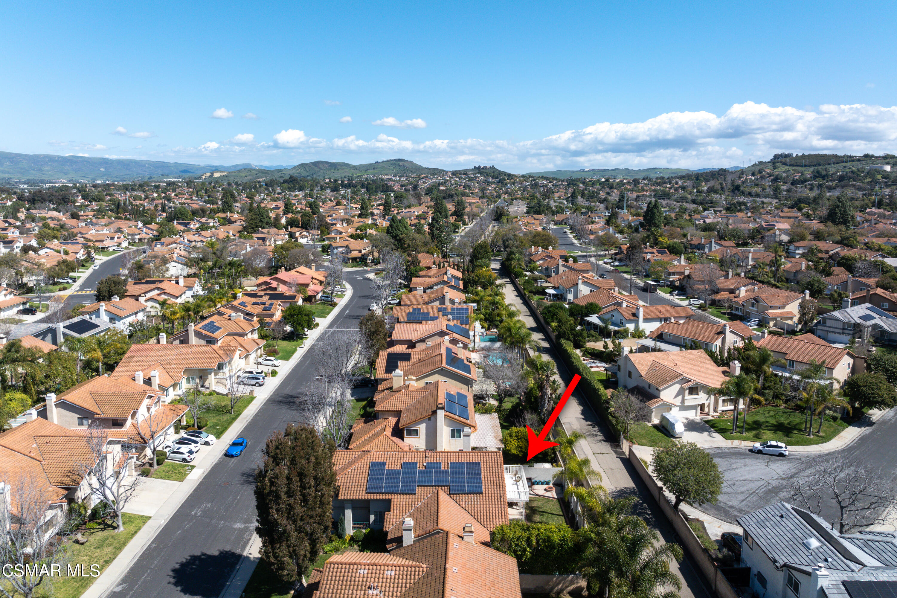 12462 Spring Creek Road Moorpark, CA 93021 - Photo 50 of 57 an aerial view of residential houses with outdoor space and street view