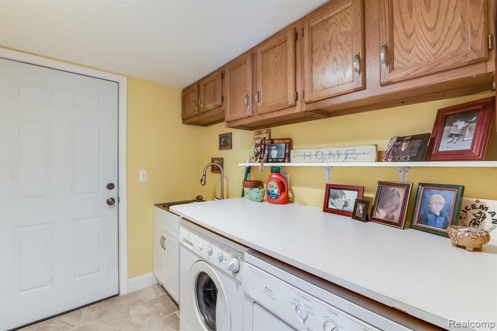 2373 Norton Road Rochester Hills, MI 48307 - Photo 15 of 36