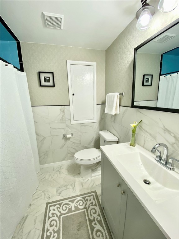 2765 Lyell Road Gates, NY 14606 - Photo 15 of 25