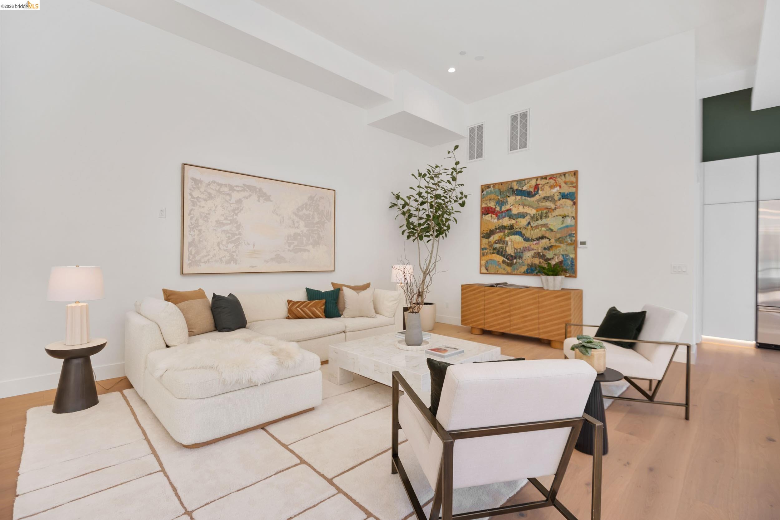 1675 Trestle Glen Road Oakland, CA 94610 - Photo 16 of 50