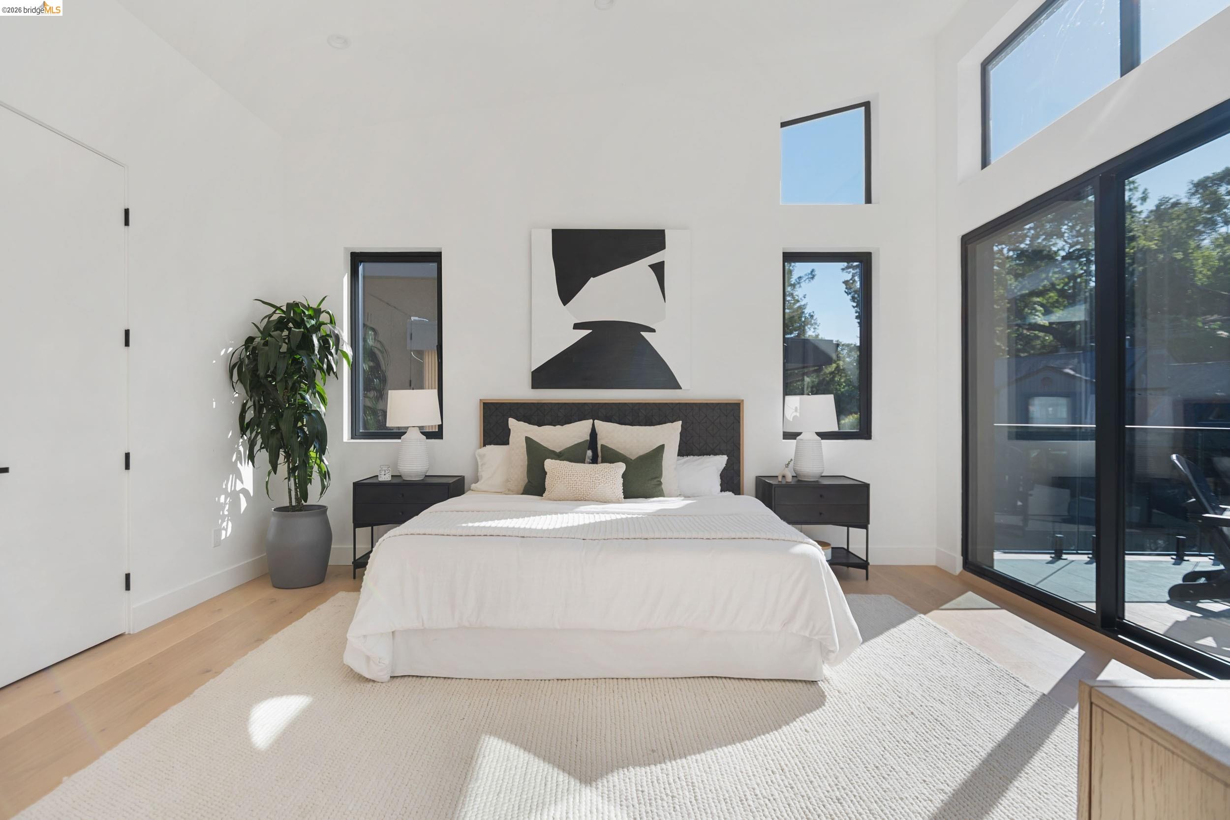 1675 Trestle Glen Road Oakland, CA 94610 - Photo 19 of 50