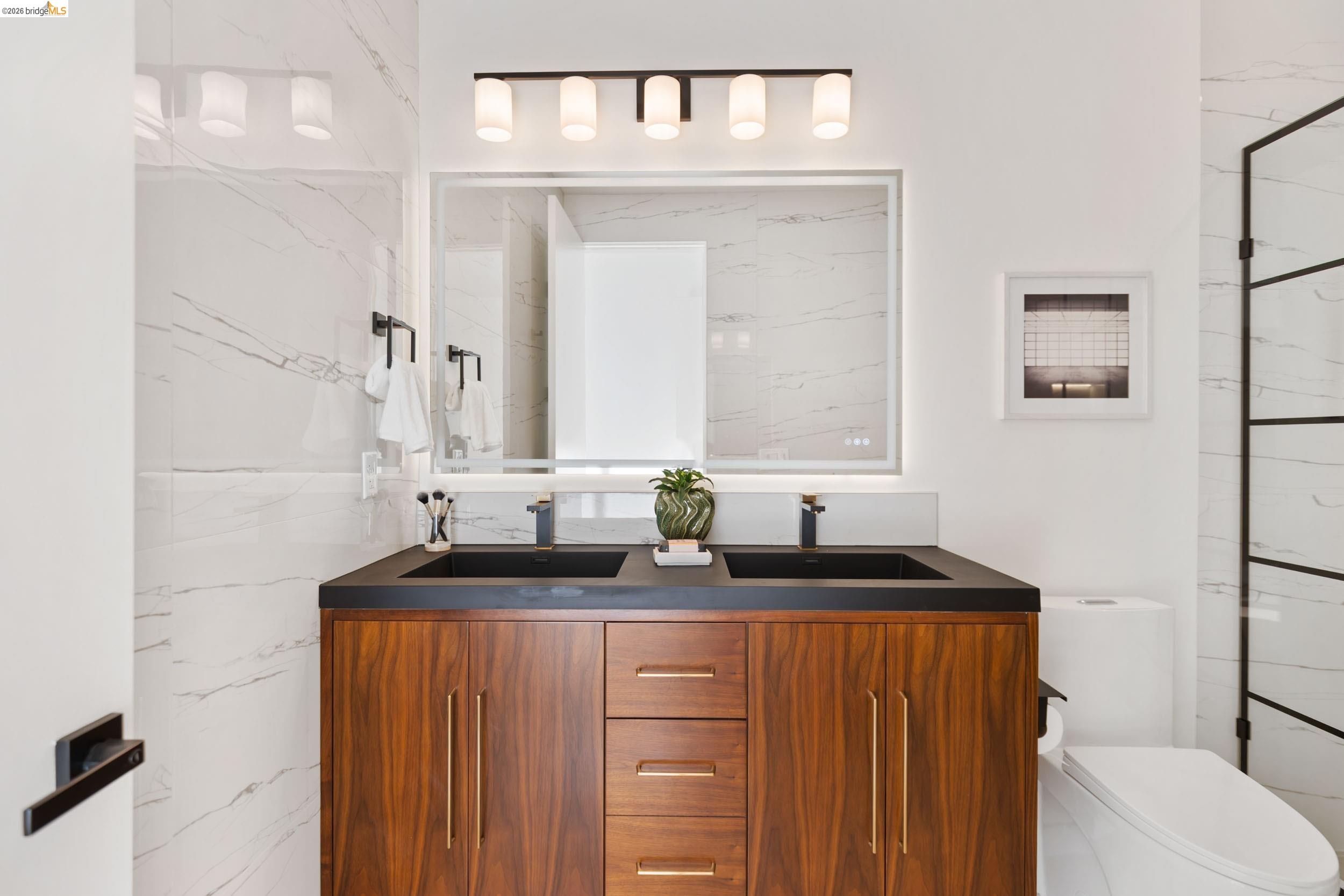 1675 Trestle Glen Road Oakland, CA 94610 - Photo 23 of 50