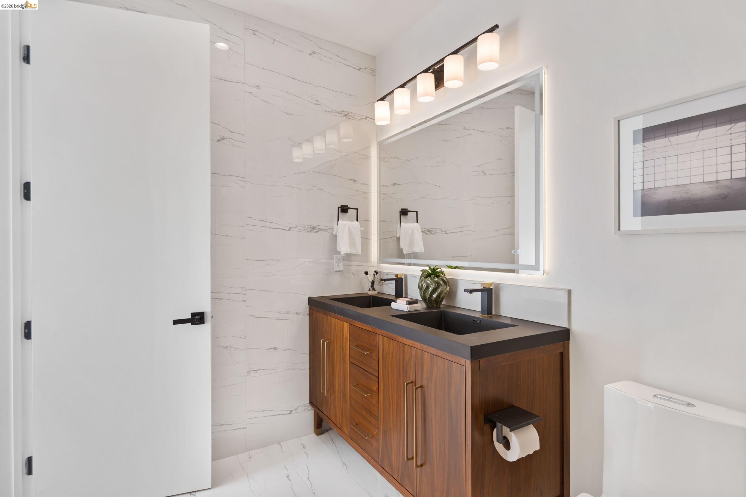 1675 Trestle Glen Road Oakland, CA 94610 - Photo 25 of 50