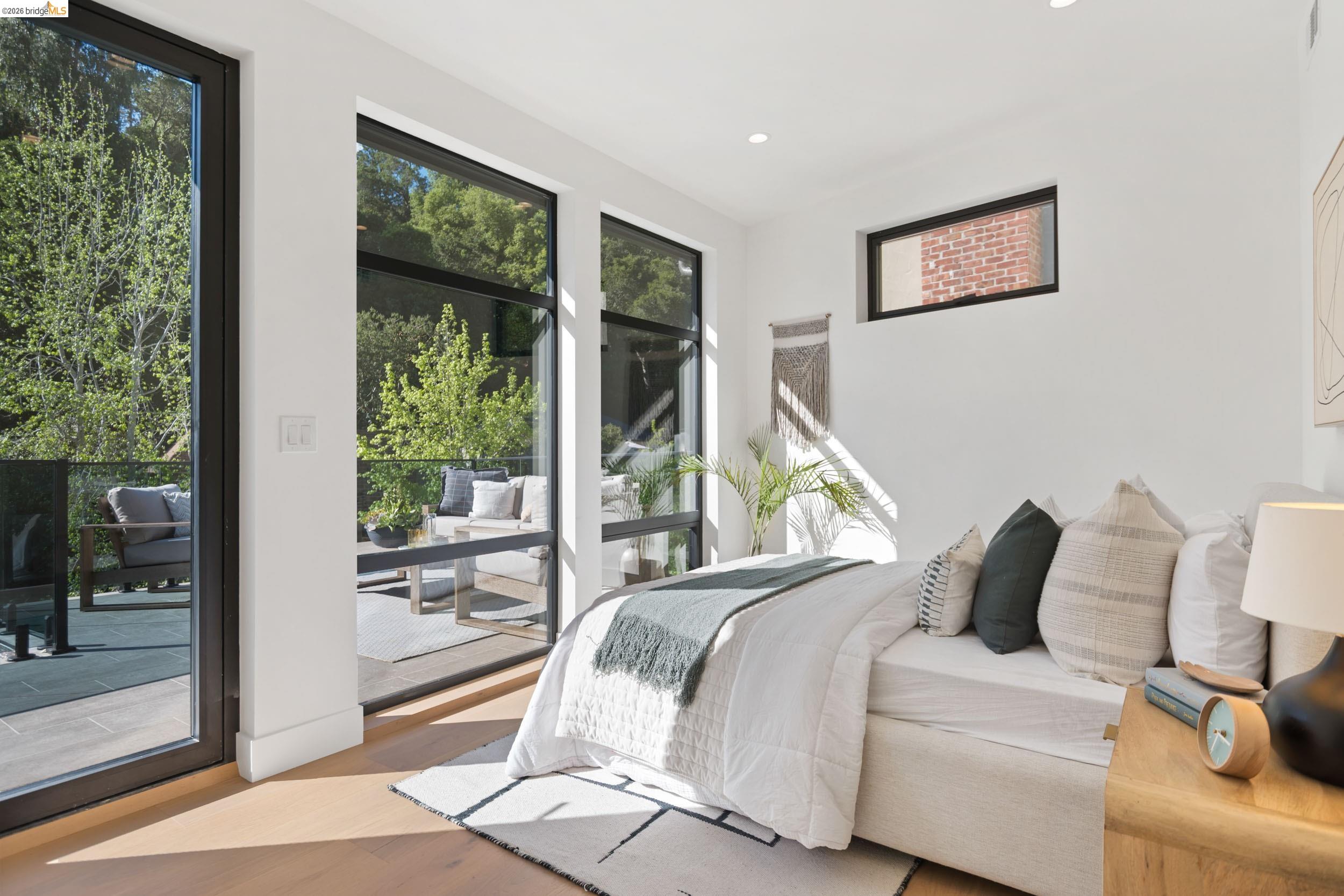 1675 Trestle Glen Road Oakland, CA 94610 - Photo 29 of 50