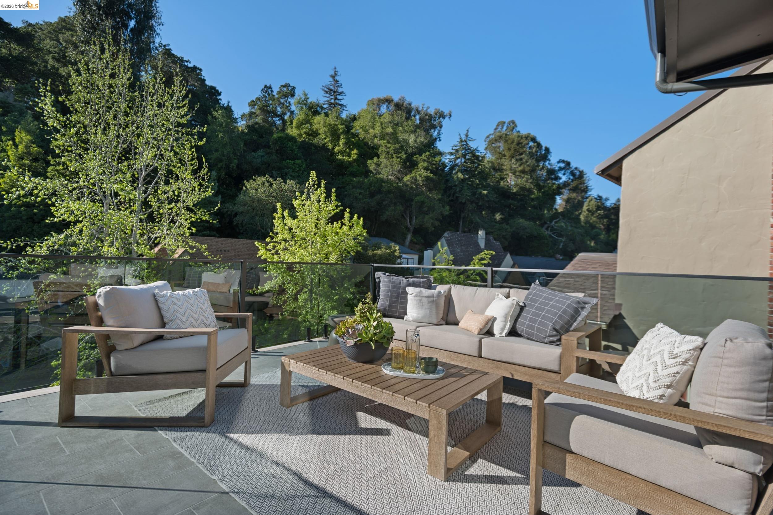 1675 Trestle Glen Road Oakland, CA 94610 - Photo 30 of 50