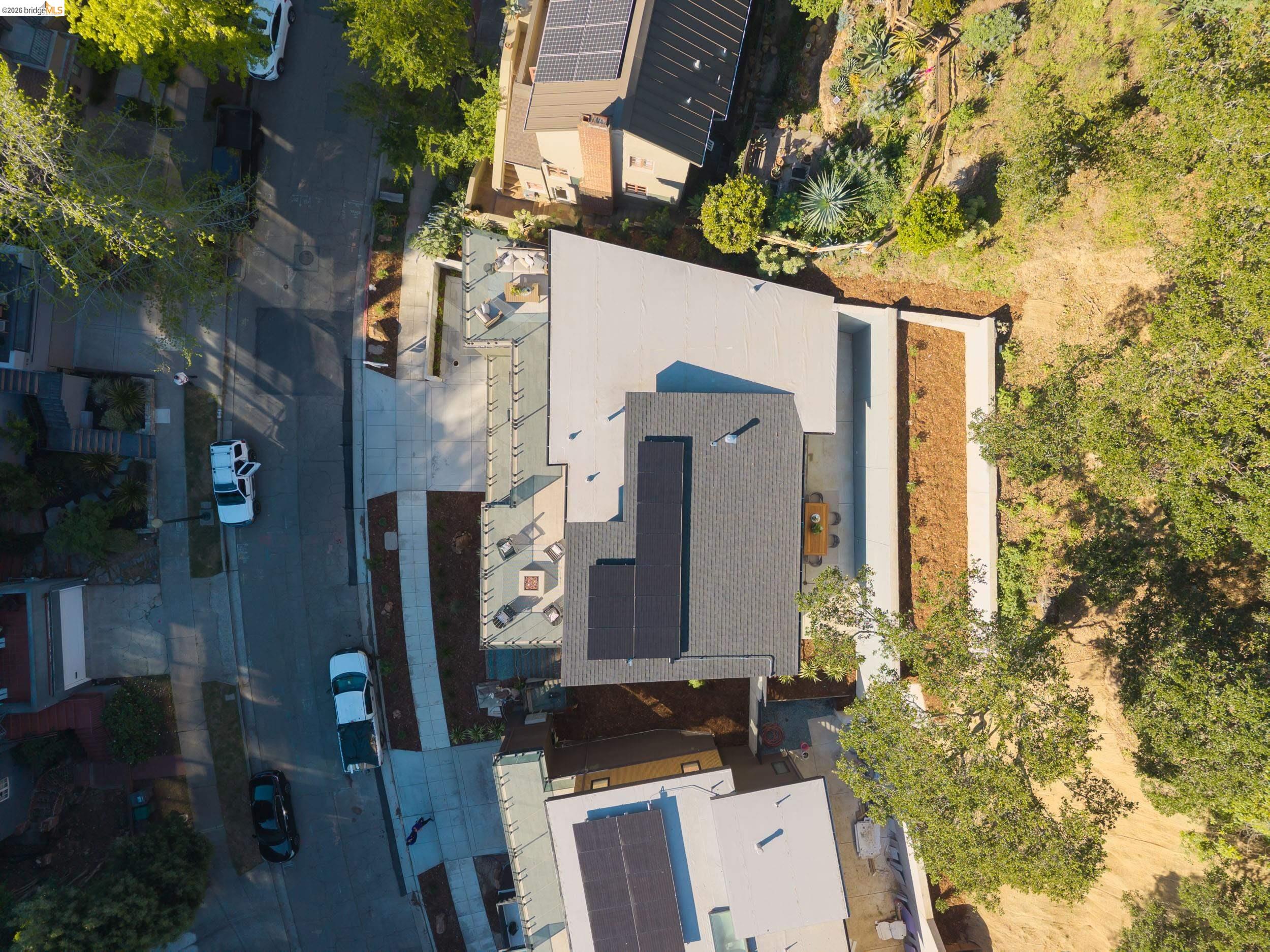 1675 Trestle Glen Road Oakland, CA 94610 - Photo 42 of 50