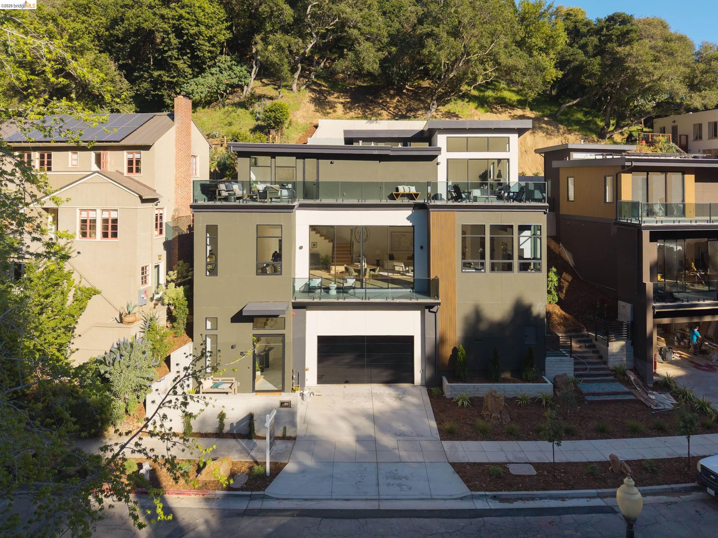 1675 Trestle Glen Road Oakland, CA 94610 - Photo 43 of 50