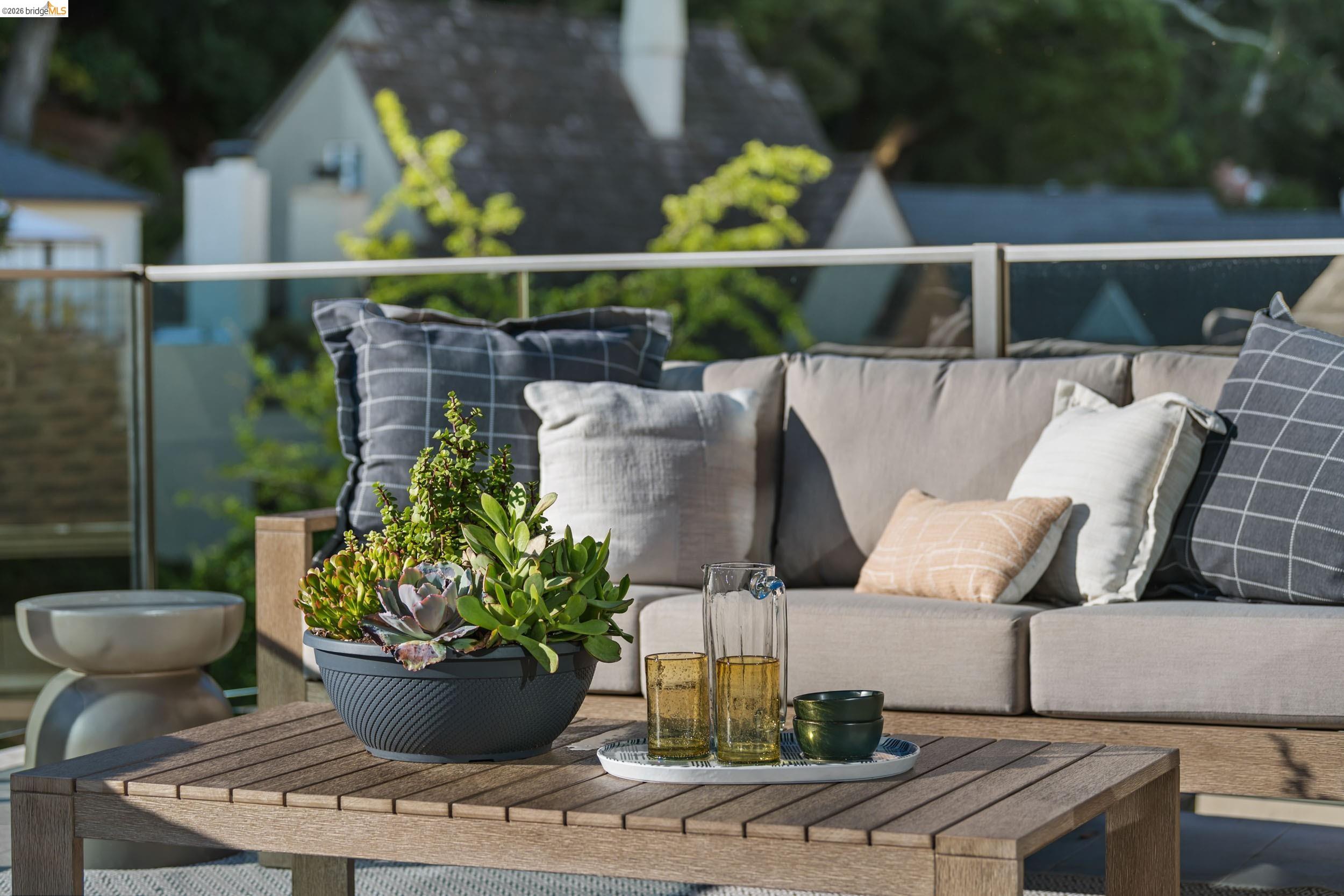 1675 Trestle Glen Road Oakland, CA 94610 - Photo 45 of 50