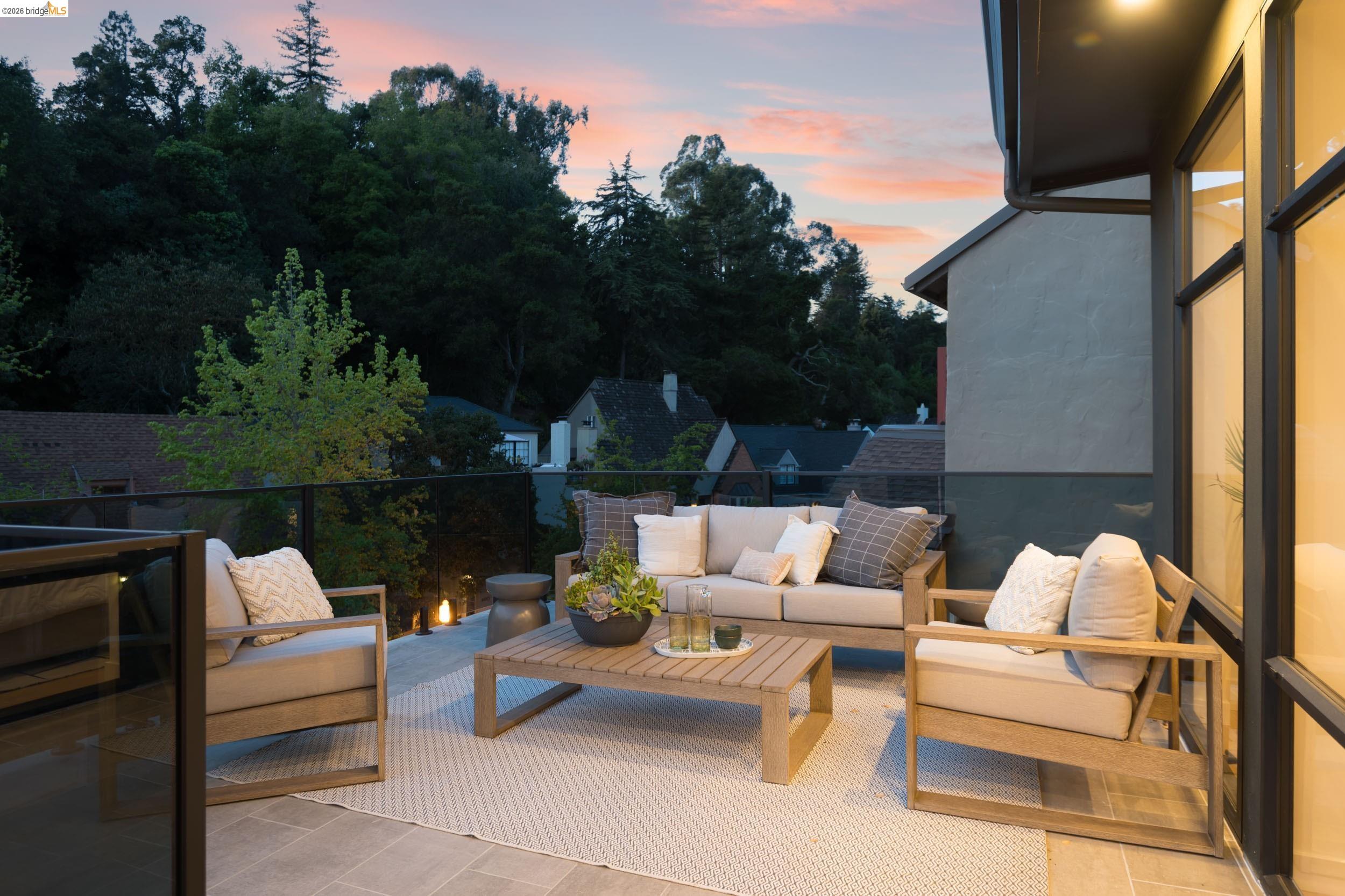 1675 Trestle Glen Road Oakland, CA 94610 - Photo 46 of 50