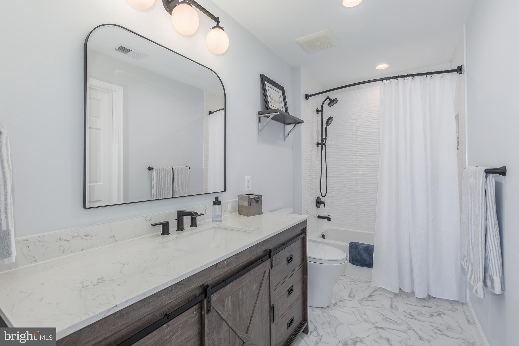 18302 Clear Smoke Road Boyds, MD 20841 - Photo 39 of 64 Renovated Jack and Jill Bathroom