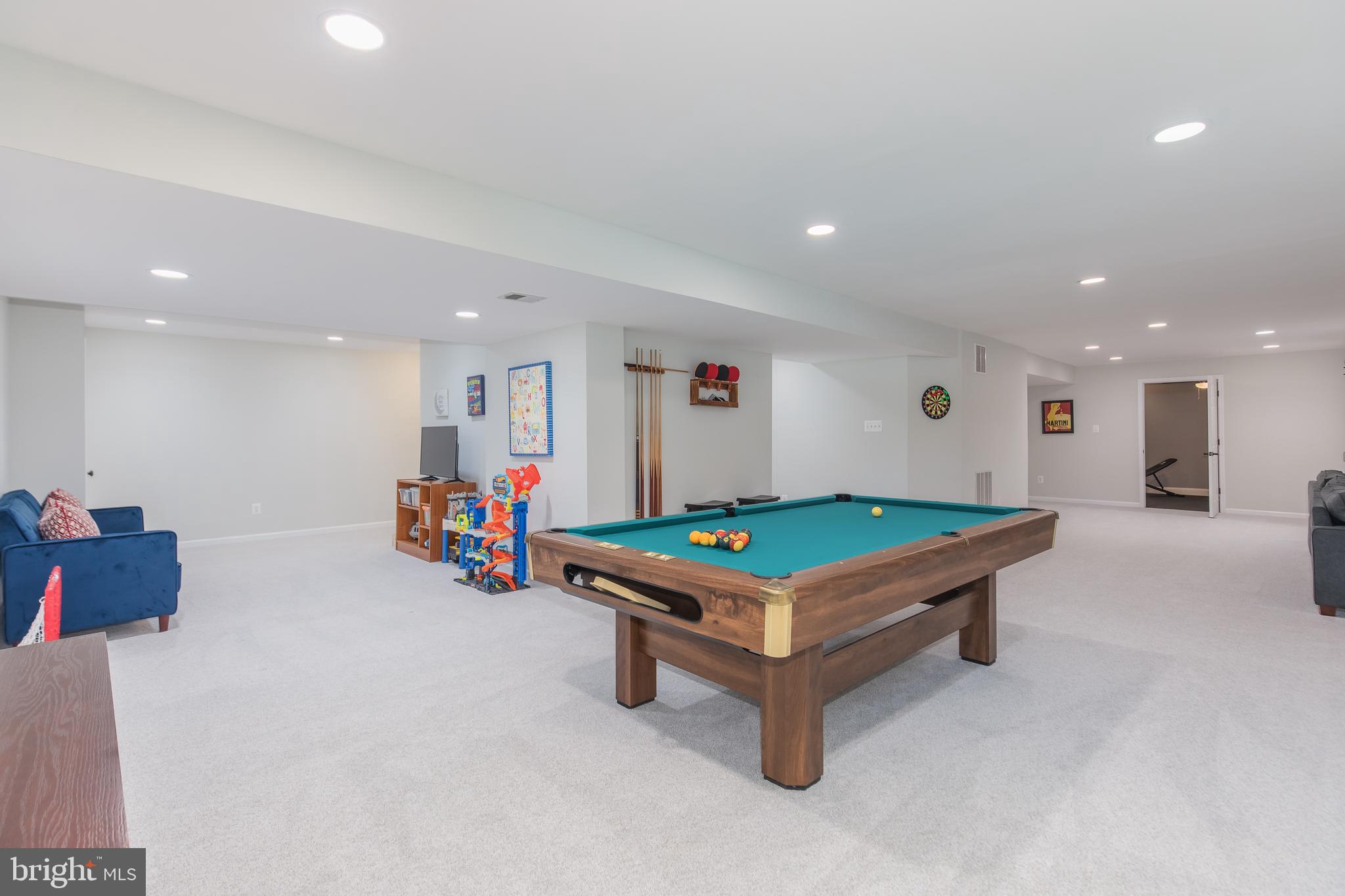 18302 Clear Smoke Road Boyds, MD 20841 - Photo 44 of 64 Recreation Room with Recessed Lighting