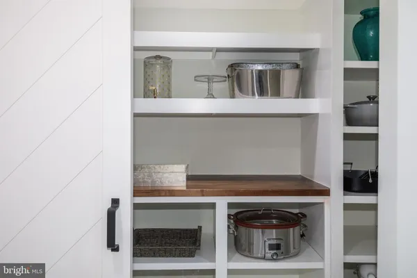 $985,000 | 18302 Clear Smoke Road, Boyds, MD 20841