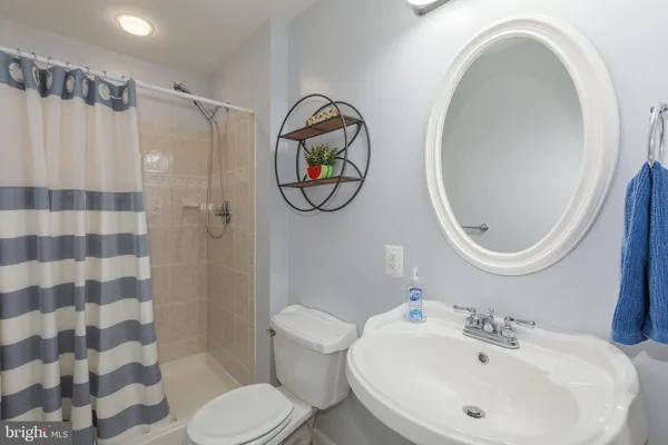 $985,000 | 18302 Clear Smoke Road, Boyds, MD 20841