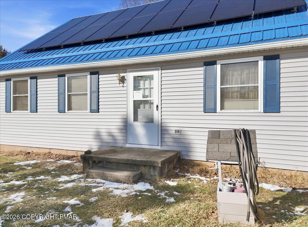 443 Mountain Road Berwick, PA 18603 - Photo 6 of 72 07-072_dji_fly_20260123_132518_0156_1769