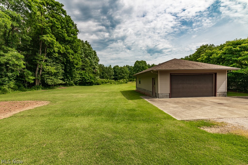 10340 Cedar Road Chesterland, OH 44026 - Photo 33 of 34