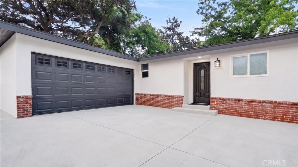 161 Mountain View Street Altadena, CA 91001 - Photo 1 of 25