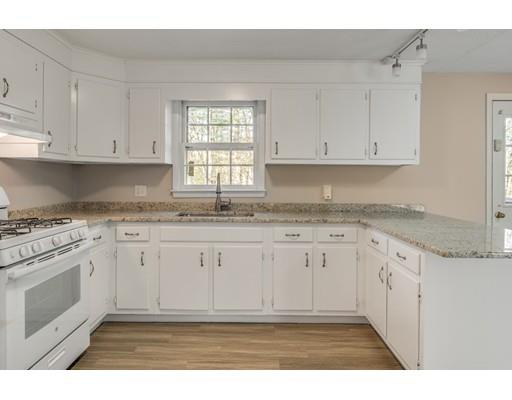 150 Salem Road Billerica, MA 01821 - Photo 9 of 28