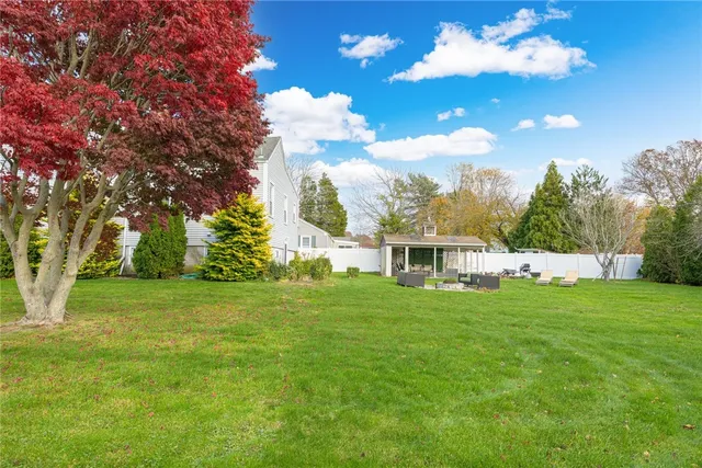 $749,000 | 38 Collins Street, Bristol, RI 02809