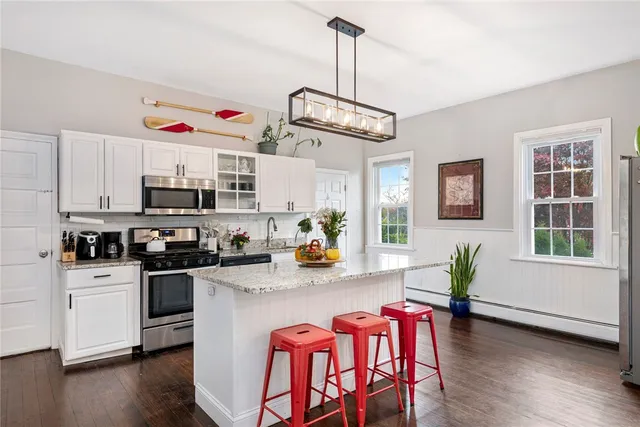 $749,000 | 38 Collins Street, Bristol, RI 02809