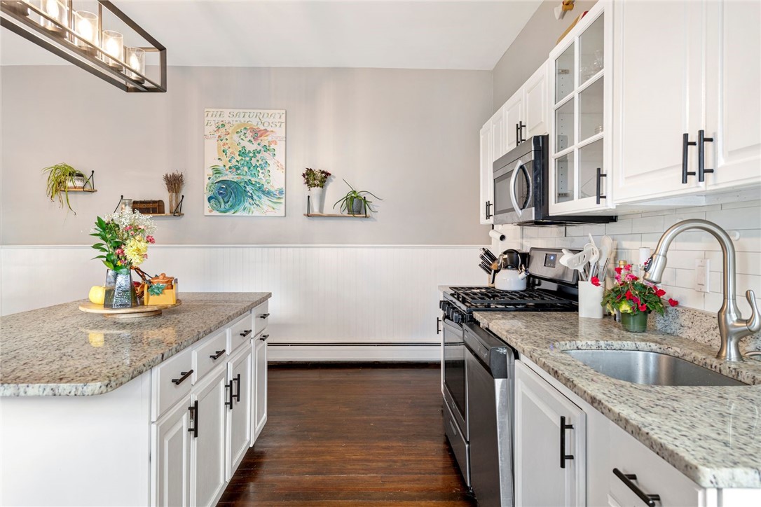 38 Collins Street Bristol, RI 02809 - Photo 22 of 46