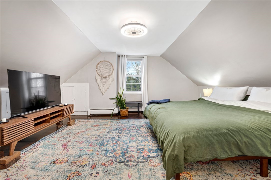 38 Collins Street Bristol, RI 02809 - Photo 28 of 46