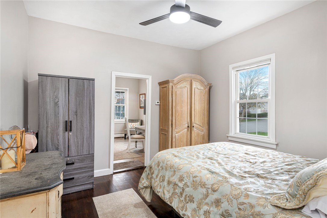 38 Collins Street Bristol, RI 02809 - Photo 34 of 46