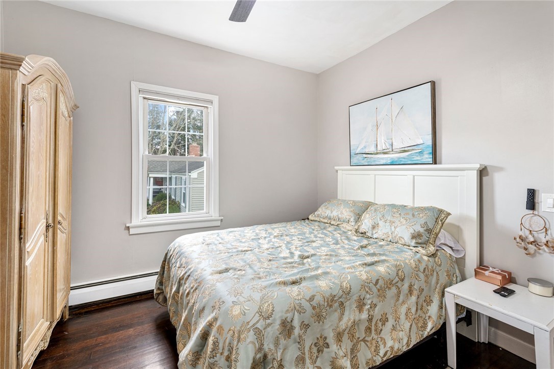 38 Collins Street Bristol, RI 02809 - Photo 36 of 46