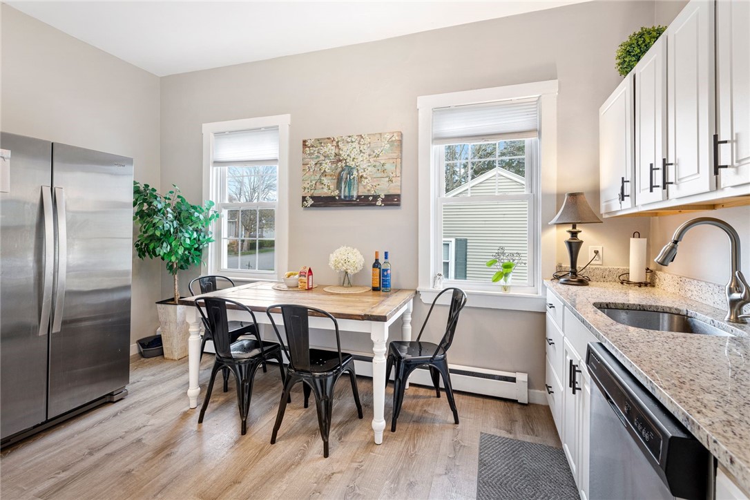 38 Collins Street Bristol, RI 02809 - Photo 37 of 46