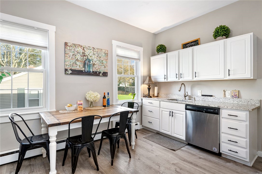 38 Collins Street Bristol, RI 02809 - Photo 40 of 46