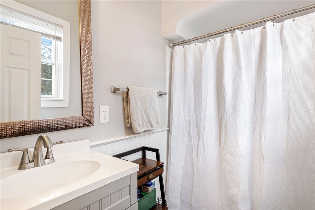 38 Collins Street Bristol, RI 02809 - Photo 42 of 46