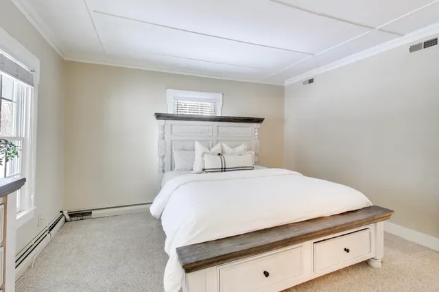 $850,000 | 332 Maxwell Street, Lake Geneva, WI 53147