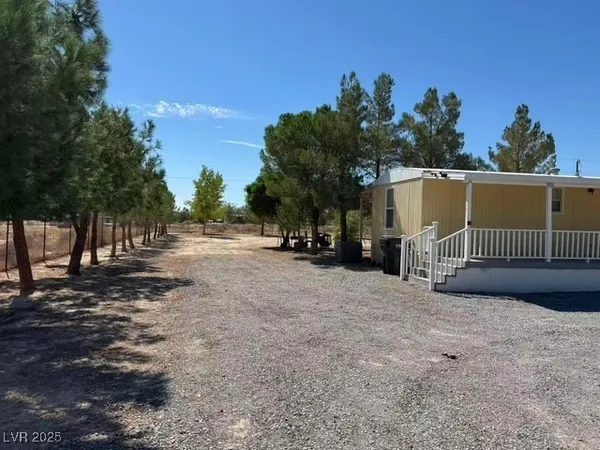 $1,450 | 551 Piltz Road, Pahrump, NV 89060