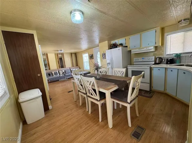 $1,450 | 551 Piltz Road, Pahrump, NV 89060