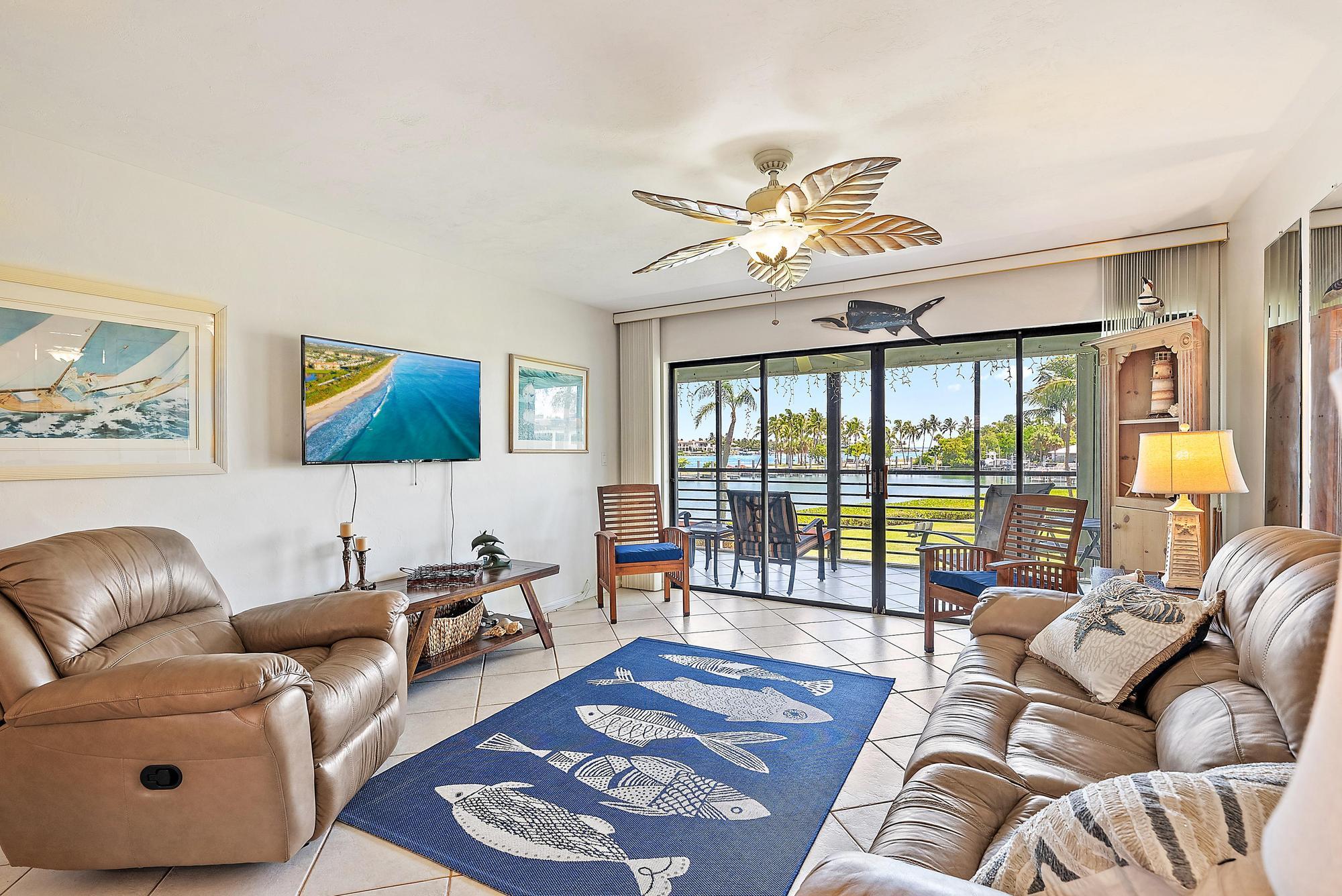 755 Saturn Street, Unit D205 Jupiter, FL 33477 - Photo 11 of 22 755 Saturn St apt 205d-14
