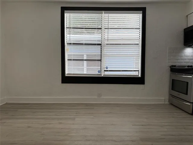 $1,390 | 1947 Madison Street, Unit 4, Hollywood, FL 33020