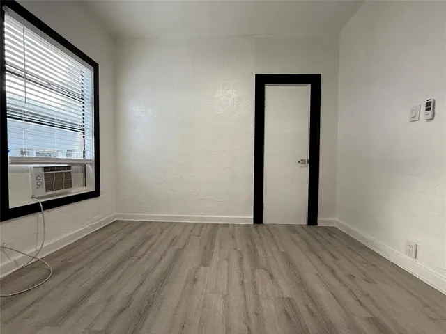 $1,390 | 1947 Madison Street, Unit 4, Hollywood, FL 33020