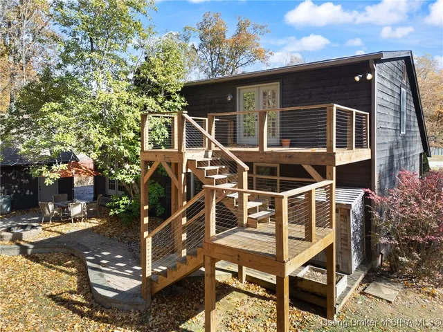 $460,000 | 1022 Broadleaf Court, Lanesville, IN 47136