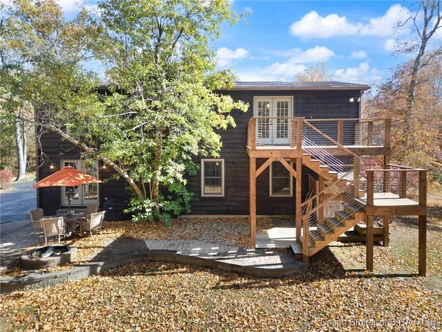 $460,000 | 1022 Broadleaf Court, Lanesville, IN 47136