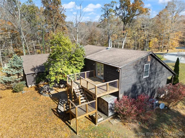 $460,000 | 1022 Broadleaf Court, Lanesville, IN 47136