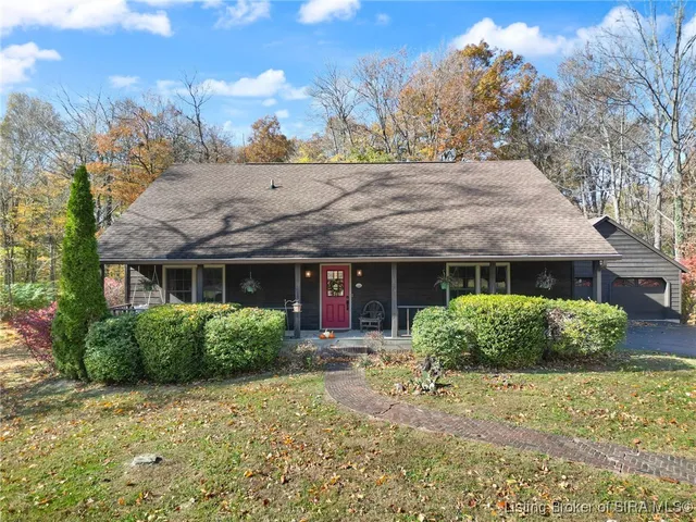 $460,000 | 1022 Broadleaf Court, Lanesville, IN 47136